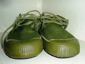 People.CN, Military Jiefang shoes